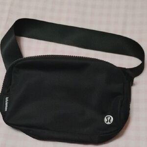 lululemon athletica Black Belt Bag